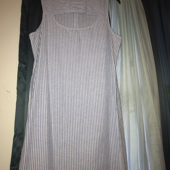 Button Down Dress - Picture 3 of 8